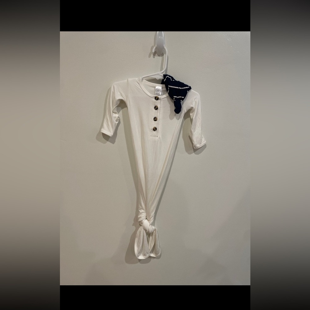 Lou Lou knotted gown & hat